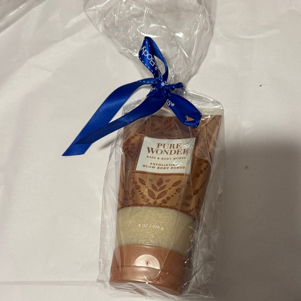 Bath & Body Works Pure Wonder Body Scrub with Blue Ribbon